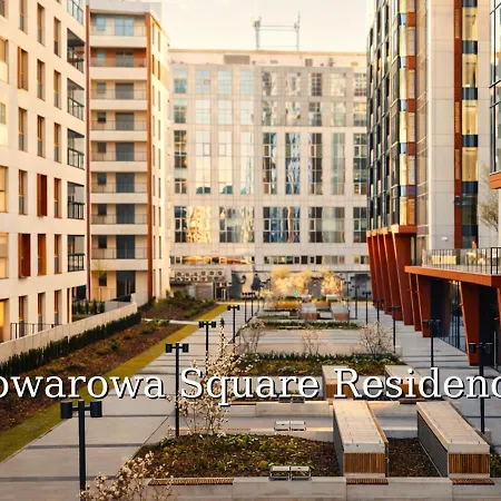 Towarowa Square * ורשה