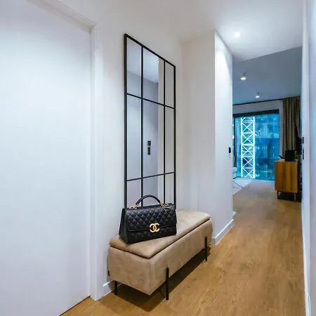 Towarowa Square Apartman Varsó
