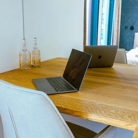 Towarowa Square 아파트 *