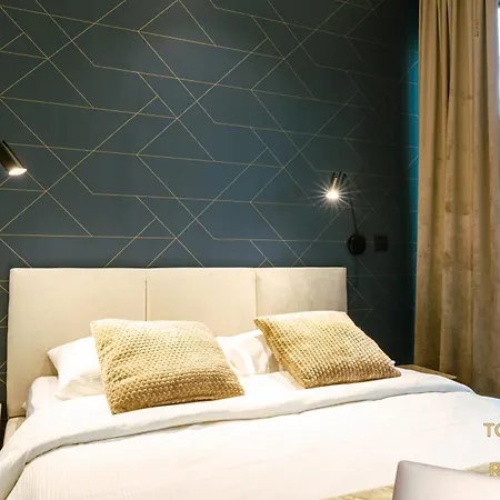 Towarowa Square * 바르샤바